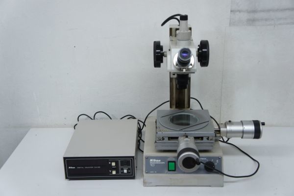 NIKONの実体、倒立などの各種顕微鏡をお取扱中。